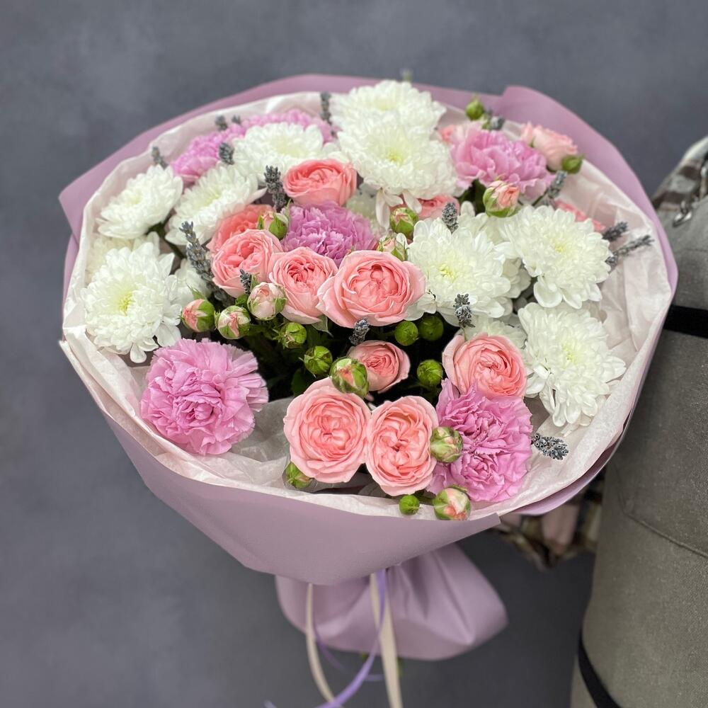 Букет «Акварель» № 5: хризантемы, гвоздики, розы. Доставка в Домодедово