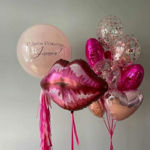 Сет воздушных шаров № 145 для дня рождения: шар-гигант нежно-розового цвета, фольгированные сердца (пастельные и фуксия), шар-губы, 
                      латексные шары с конфетти, гирлянда Тассел. Цена: 8 670 ₽. Доставка в Коломне